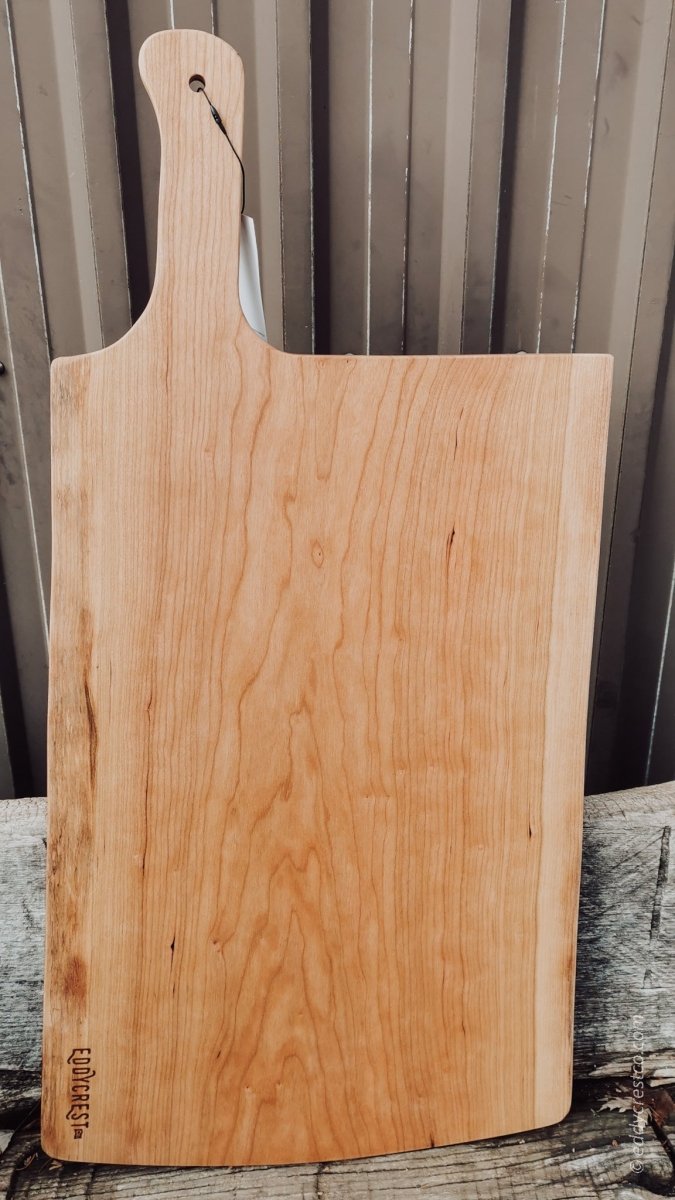 Farmhouse charcuterie board - Eddycrest Company